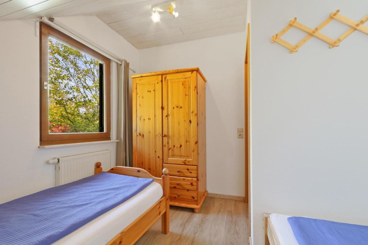 Seepark Kirchheim Bei Diane Mit Sauna Hébergement de vacances Kirchheim (Hessen)